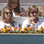 5c8accd320000043046fc5f7