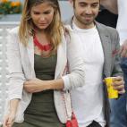 5c8accd4250000e203c9abd7