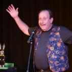 Francisco de Paula Montosa Mateos, 'El mago Montty', ten&iacute;a 65 a&ntilde;os y se hizo popular por sus apariciones y su mezcla de magia y humor en el m&iacute;tico programa de Raffaela Carr&agrave; &iexcl;Hola Raffaella!. Falleci&oacute...