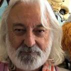 Particip&oacute; en varias pel&iacute;culas de la saga Star Wars y colabor&oacute; en la preparaci&oacute;n de El Se&ntilde;or de los Anillos. Muri&oacute; con 76 a&ntilde;os el 31 de marzo