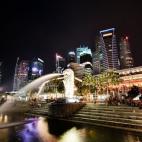 "Es el símbolo de la ciudad y, al mismo tiempo, uno de los sitios en el que más instantáneas puedes hacer", cuentan Pedro Jareño, viajero de minube. "Con la bahía, el teatro, la noria y los puentes, es un lugar precioso para pasear y descan...