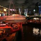 Si buscas una zona divertida donde salir de fiesta por la noche y con buenos restaurantes para cenar, la respuesta está en Clarke Quay. Además, desde esta zona de la ciudad a orillas del río se tienen unas vistas geniales del skyline con los ...