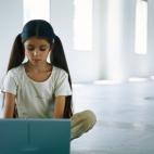 Hasta hace poco no había muchos datos sobre los más pequeños de la casa. Pero ya empiezan a ser tenidos en cuenta. Según comScore, el 11% de los internautas españoles son menores de 14 años. En cuanto al uso del ordenador, casi el 100% de ...