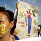 El Foro Económico Mundial estima que la corrupción perjudica tanto al país que lo sufre como al resto del mundo. La falta de transparencia, el robo, provoca que se le añada un 10 por ciento de costos a cualquier operación mercantil y hasta ...