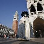 5c8b82fa3b000054066dc42b