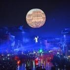 5c8b82fe360000e01c6d4448