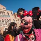 5c8b83012300005300e86199