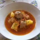 Puedes ver en este vídeo cómo prepararlo o leer la receta completa en Cookpad.