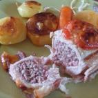 Como cuenta Cuqui, su autora, esta receta de nombre tan francés esconde unos "envueltos de carne de pavo rellenos de carnes picadas condimentadas, bacon, queso y tomate". Prueba aquí la receta.