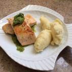 Aunque el pesto se puede comprar, en esta receta te recomiendan hacerlo. Comprueba que es muy sencillo.