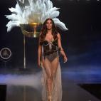 5c8a366f250000520680dbef