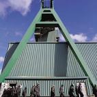 5c8b439e360000ba1a6cce90