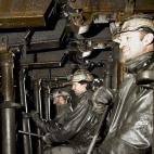 5c8b439f2300005400e7eb47