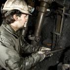 5c8b439f360000ba1a6cce92