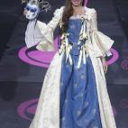 5c8abade250000580681a366