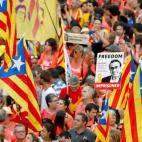 Esteladas y pancartas durante 'La Diada' en Barcelona.