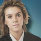 5c8a3df4250000580680e35a