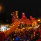 Los jugadores comparten su t&iacute;tulo con la afici&oacute;n a &uacute;ltima hora de este lunes