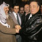 Nicolás Redondo, junto a Yasser Arafat (1989).