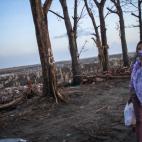 Parte de la autopista nacional que une el aeropuerto de Taclobán con el centro de la ciudad.