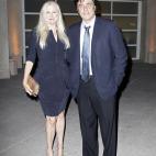 5c8b1607230000dd042411d1