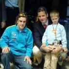 Junto a Fernando Alonso en Montmeló en 2004.