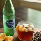 Los refrescos no tendrán nada que hacer a su lado gracias a esta receta de Man Made DIY.