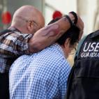 José Luis Abet Lafuente, el autor confeso del triple asesinato de su expareja, su exsuegra y su excuñada, a su llegada este martes al juzgado número 2 de primera instancia de Caldas de Reis (Pontevedra), escoltado por seis agentes de la Unida...