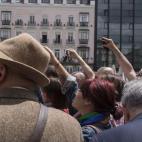 5c8b796e200000430470daf0