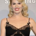 5c8b19343b000002076cf5e1