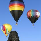 5c8b1924230000dd042418be