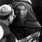 5c8b1e302000004504702ef2