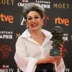 MEJOR INTERPRETACIÓN FEMENINA DE REPARTO por La novia