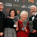 MAQUILLAJE Y/O PELUQUERÍA por Nadie quiere la noche