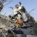 5c8aa5f4360000a61b6bcae9