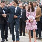 5c8a5105260000e104fe3244