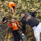 5c8b330f2500001304ca49da