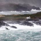 5c8b34e1230000d504245e47