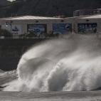 5c8b34e5250000e203ca4d4f