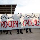 5c8a4d92260000f903fe2d1e