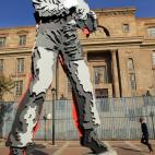 La última estatua dedicada a Mandela que se ha instalado en Johannesburgo, Sudáfrica