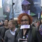 5c8b7cb5230000dd0424db81