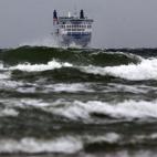 5c8b6fc43b000054066d94e2