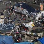 5c8b77ec2300003000e84668