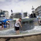 5c8b77ed2500000d04cabf91