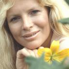 5c8b6e53360000e01c6d10eb