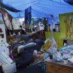 5c8b77f2250000e203cabf9f