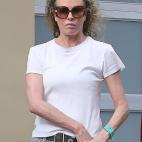 5c8b6e5a2500001304caa5f4