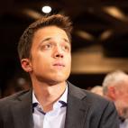 5d8bc60f220000dc015169ca