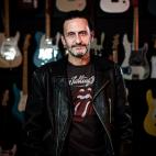 Luciendo chupa rockera.